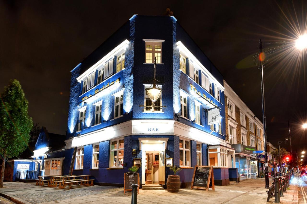 The Bridge Pub & Estalagem 4*